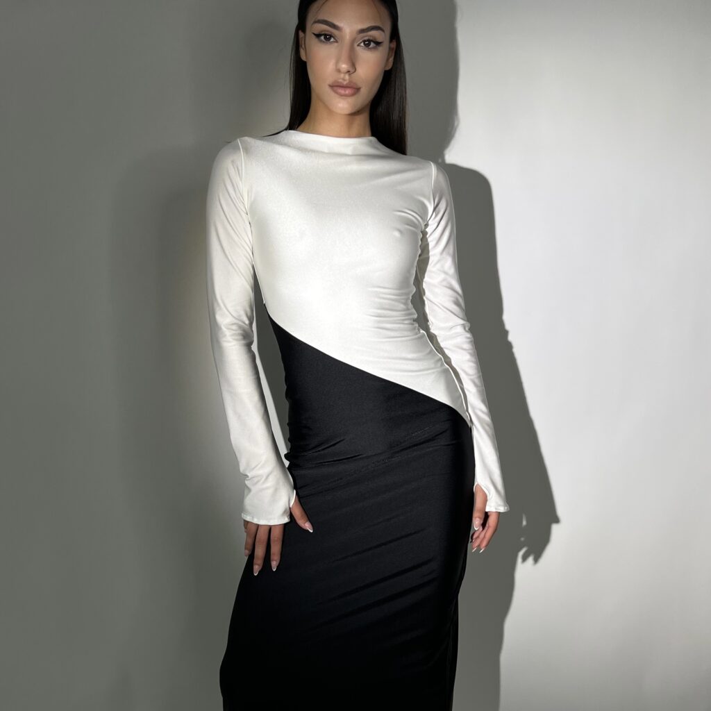 MELVA SLEEK MAXI DRESS - WHITE BLACK