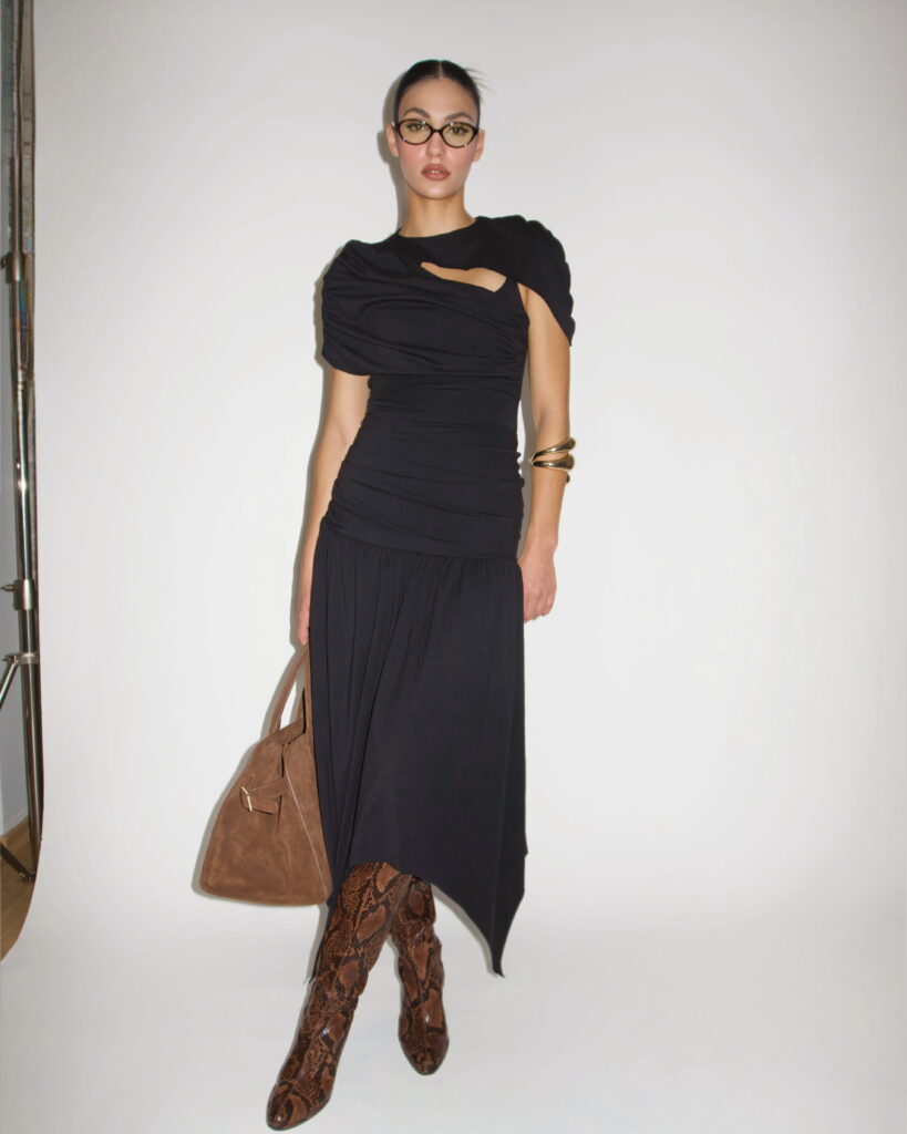 the NOIR ÉLÉGANT two-piece