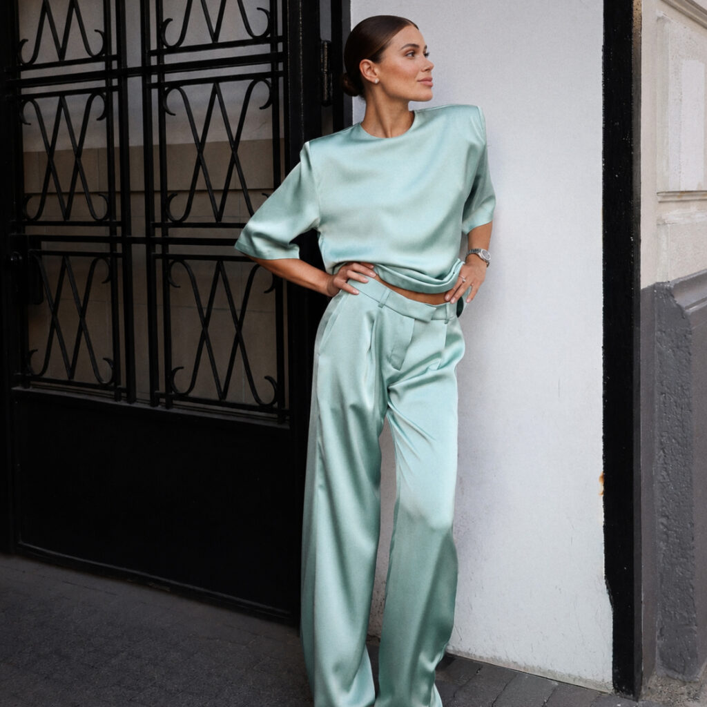 the SECONDE PEAU trousers set