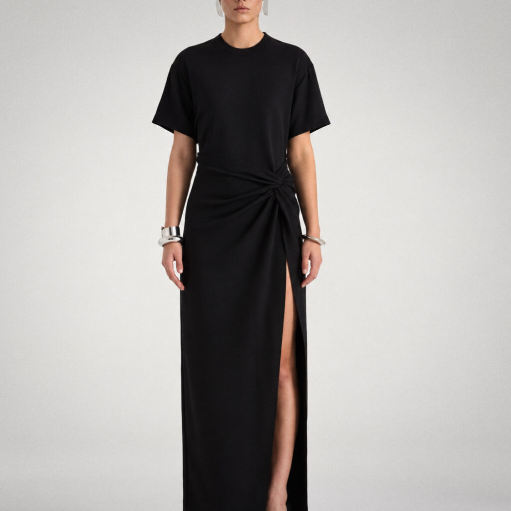 the AMANTE SEGRETO dress in black
